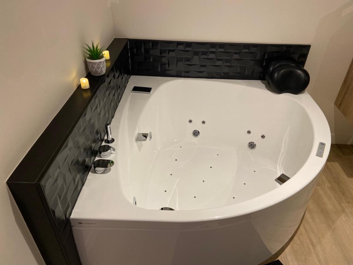 Bed and Breakfast Au Fil De L'O Bisseuil Zewnętrze zdjęcie