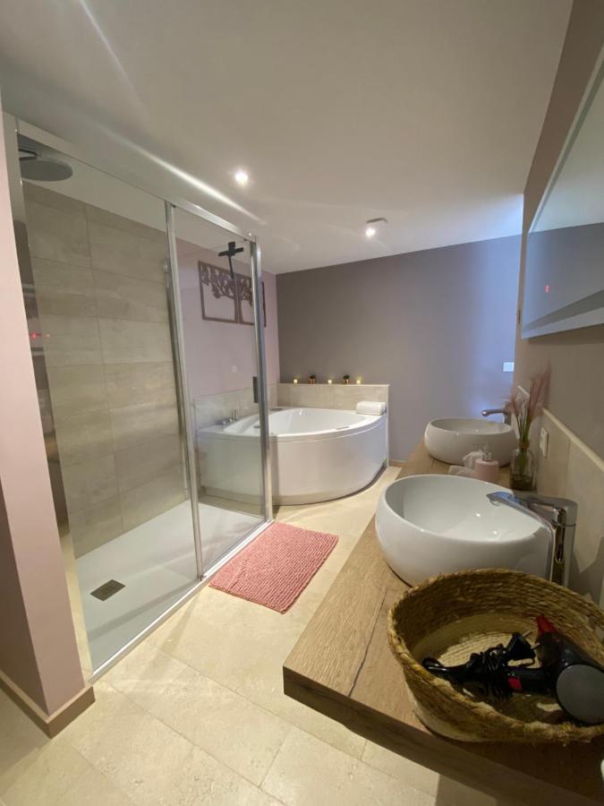 Bed and Breakfast Au Fil De L'O Bisseuil Zewnętrze zdjęcie